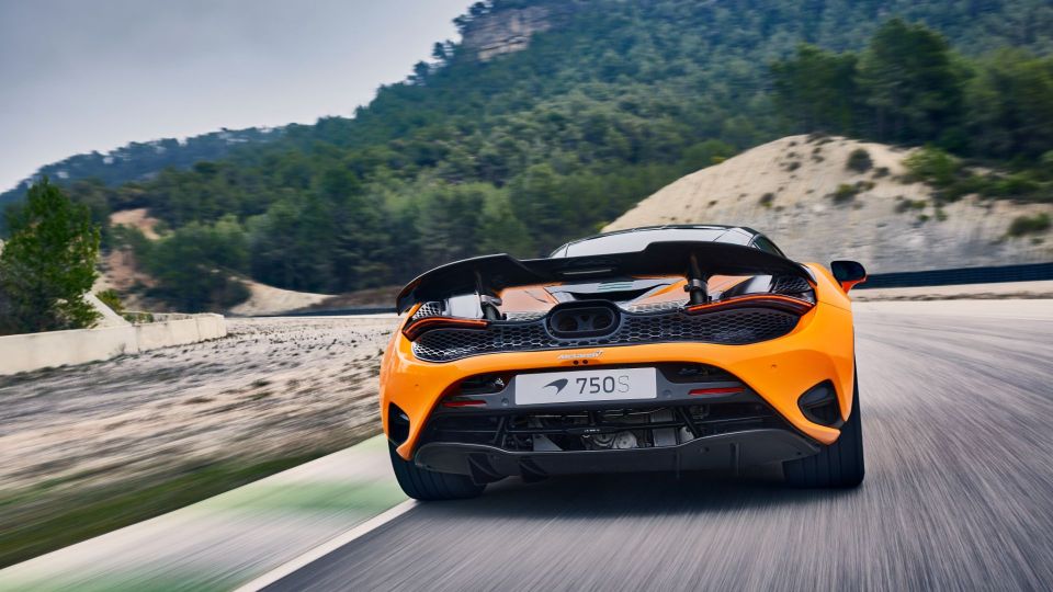 McLaren 750S