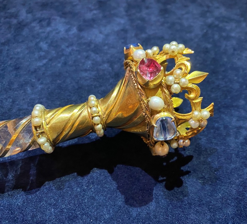 Crystal Sceptre