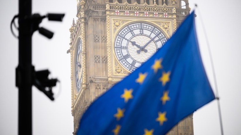According to a new report from UK in a Changing Europe (UKICE), UK services trade has been more resilient than almost all other advanced economies.