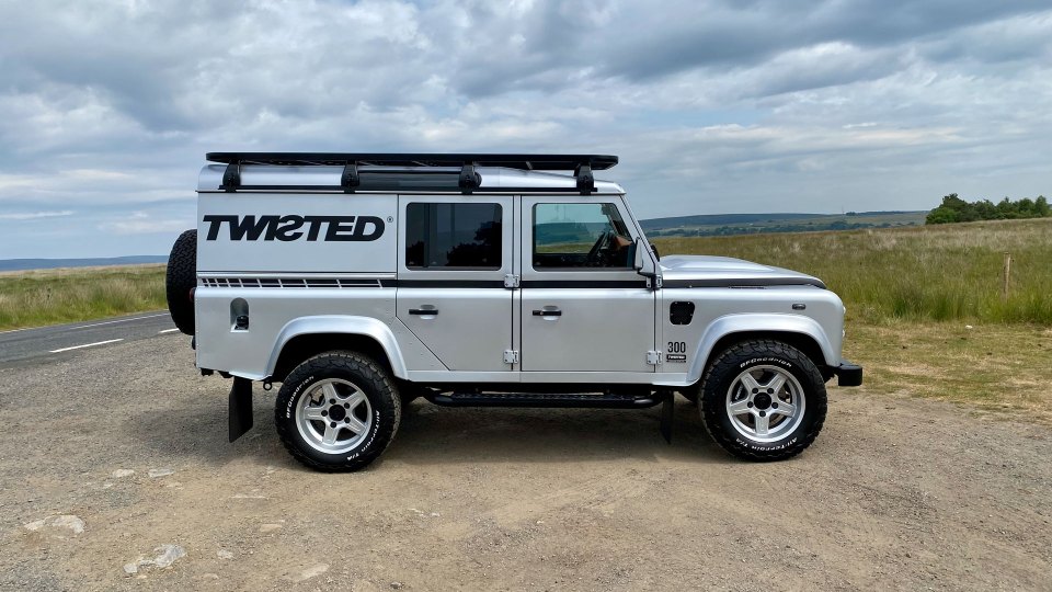 Twisted Land Rover Defender T110 TVS