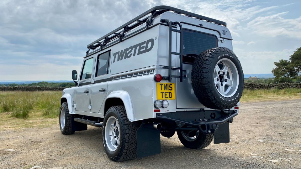 Twisted Land Rover Defender T110 TVS