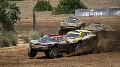 Extreme E and motorsport's governing body the FIA have announced plans for the first-ever off-road hydrogen racing world championship.