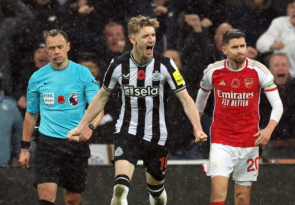 Webb said Gordon's goal for Newcastle against Arsenal was right to stand