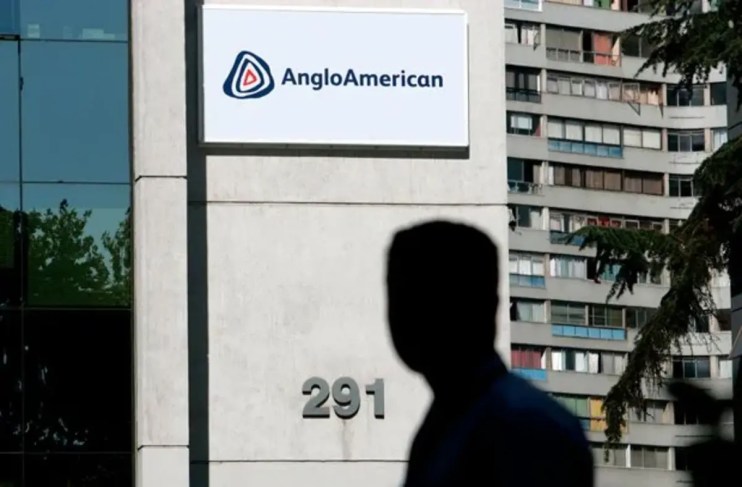 BHP has tabled a final &pound;38bn offer for Anglo American today