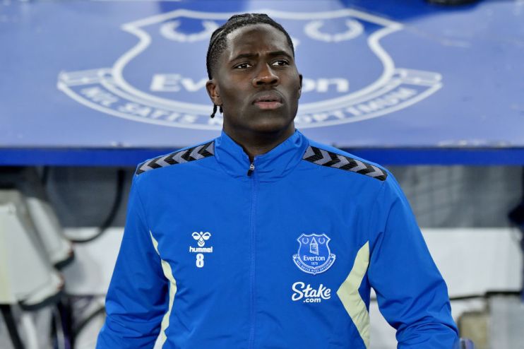Arsenal want to sign Onana from Everton in the January transfer window