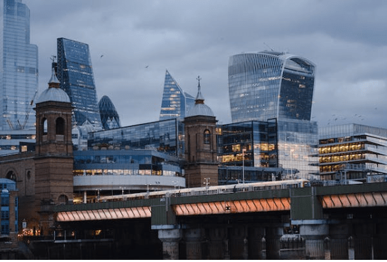London office vacancy rates are expected to rise by the end of the year, in another blow for the health of the capital&rsquo;s commercial property market.&nbsp;