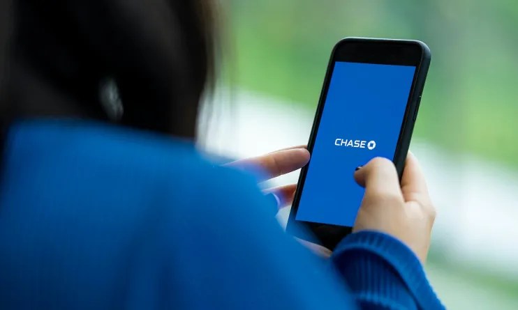Digital challenger bank Chase UK, owned by JP Morgan, is set to become profitable next year as it seeks to be a &ldquo;major player&rdquo; in the sector.