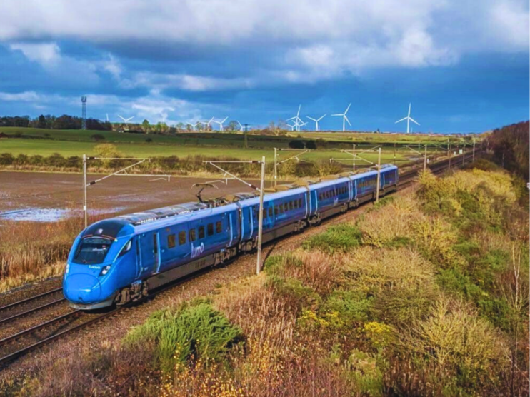 More commercial freedom will bring down rail fares, Lumo's boss told Morning Wire in an interview.