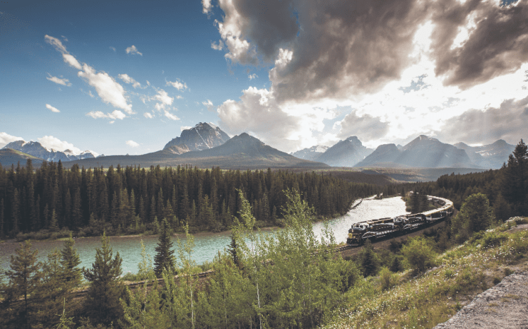 The Rocky Mountaineer has launched a new route through city and country in the US (Photo: Rocky Mountaineer)