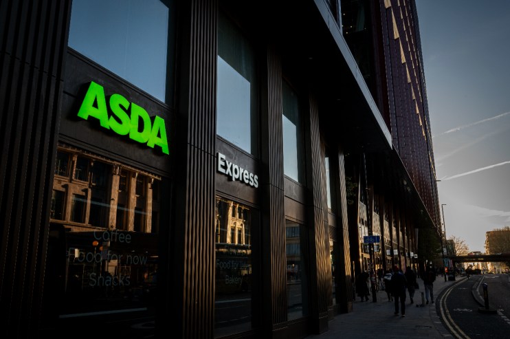 Asda, the debt-laden grocery chain, said Aldi and Lidl price matching schemes helped revenue grow by 6.6 per cent in the first quarter of the year.&nbsp;