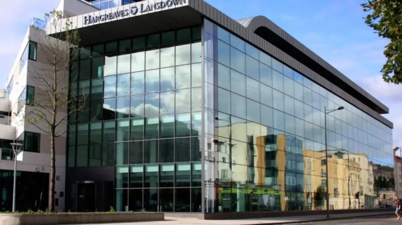 There are 1,322 ISA millionaires that use Hargreaves Lansdown.