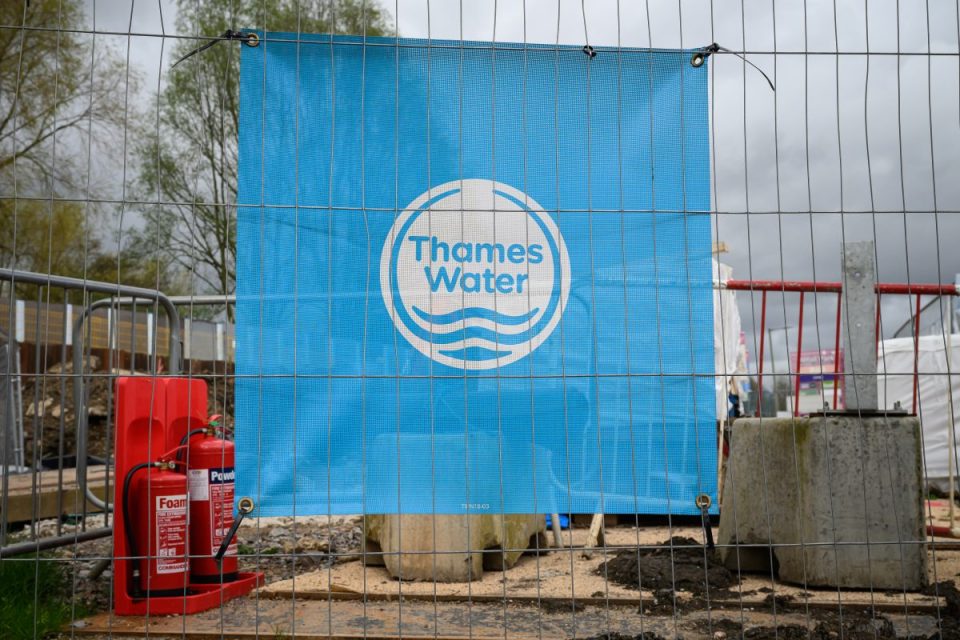 Thames Water creditors have made a last-ditch offer for a rescue deal.