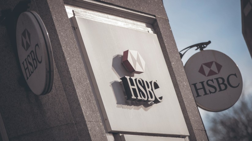 Picture of HSBC building outside.