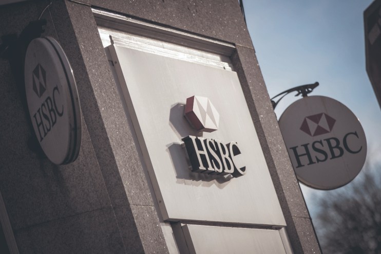 Picture of HSBC building outside.