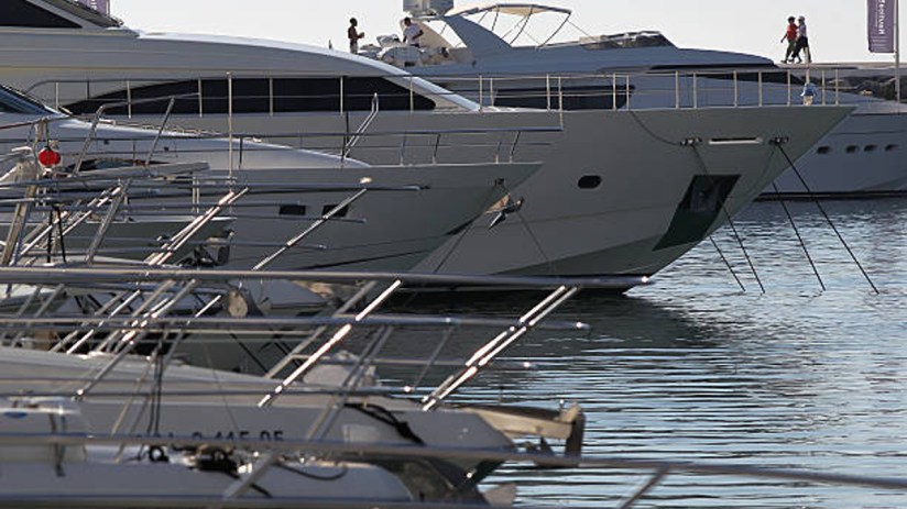 Millionaires believe life outside the UK would be better.