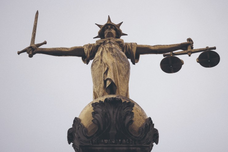 UK class actions surge, lawyers perceived as primary beneficiaries, public awareness highest since 2020, report finds