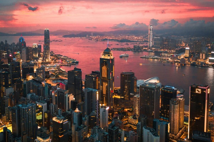 Credit Suisse/UBS: Withers preps Hong Kong arbitration claim against Switzerland