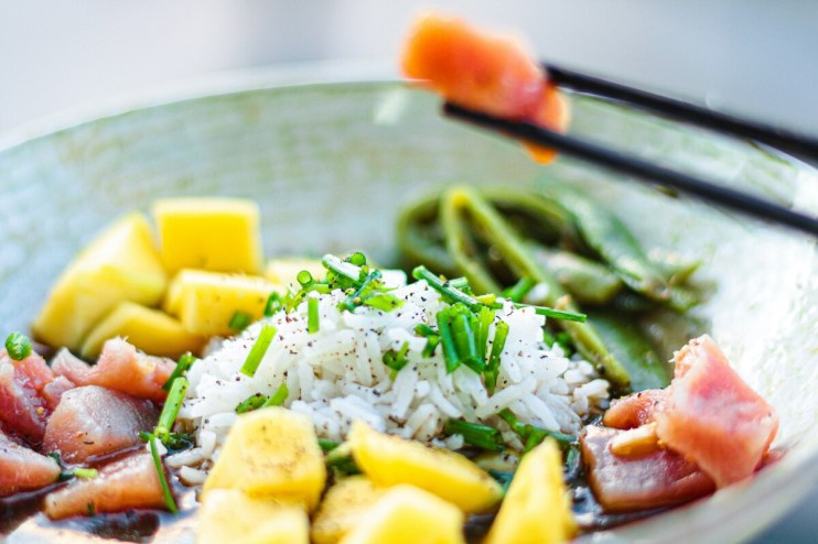 London-based Hawaiian food chain Island Poke has been sold in a pre-pack administration to a subsidiary of hospitality incubator White Rabbit Fund.