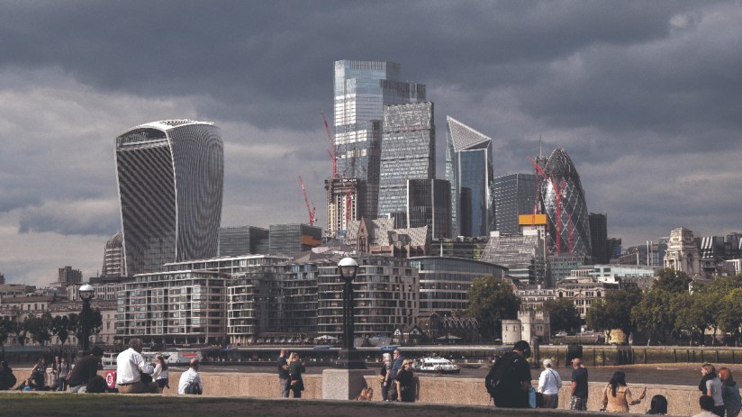 Investors pulled &pound;510 from UK equity funds in August