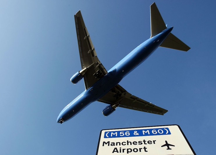 Airports: flight to Manchester
