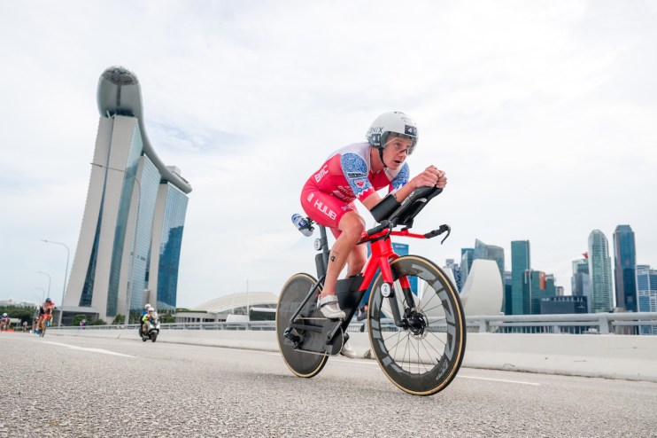 Alistair Brownlee is 11th in the men's standings on the T100 Triathlon World Tour ahead of the London race
