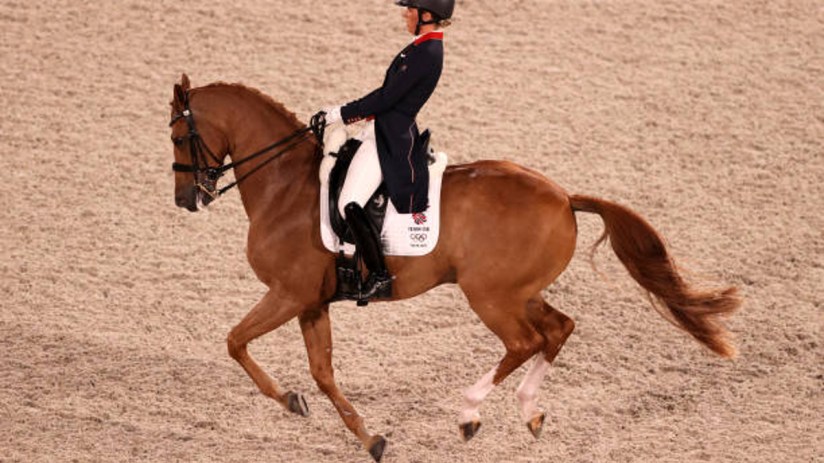 Video of Charlotte Dujardin ends Paris 2024 Olympic dressage dream