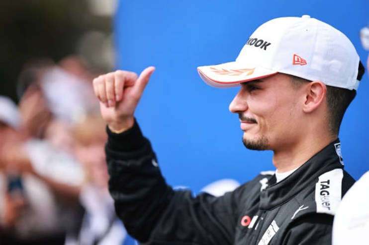 Pascal Wehrlein won his first Formula E world title yesterday after coming second to Oliver Rowland in the season finale at London&rsquo;s ExCeL.