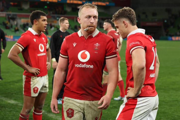 Let&rsquo;s make one thing clear: if Wales lose to the Queensland Reds this weekend it would be an incredible humiliation for Warren Gatland and the national team.