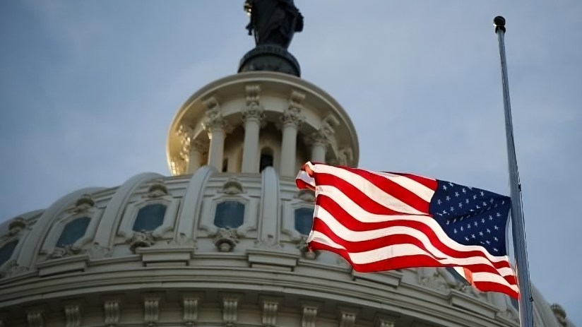 Etoro's three new portfolios include one that tracks the trading of US politicians.