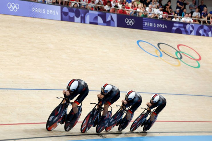 Team GB picked up a pair of minor medals at the velodrome on Wednesday as their wait to add to their day one gold goes on.