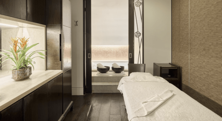 If you&rsquo;re looking for non-invasive luxury, Su-Man&rsquo;s Skin Reborn Sculpting Facial at the Sofitel Spa is where it&rsquo;s at.