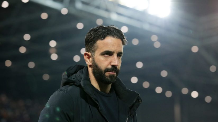 Sporting Lisbon say Manchester United have indicated a willingness to pay the release clause for Ruben Amorim