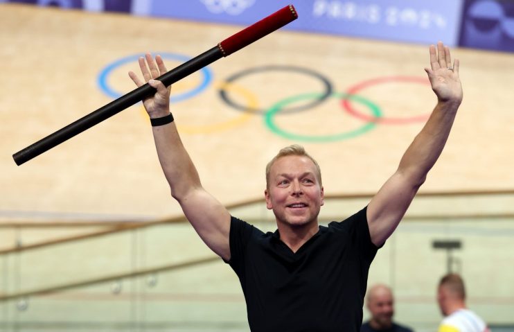 Sir Chris Hoy has been hailed as &ldquo;inspiring&rdquo; after revealing his cancer diagnosis was terminal.