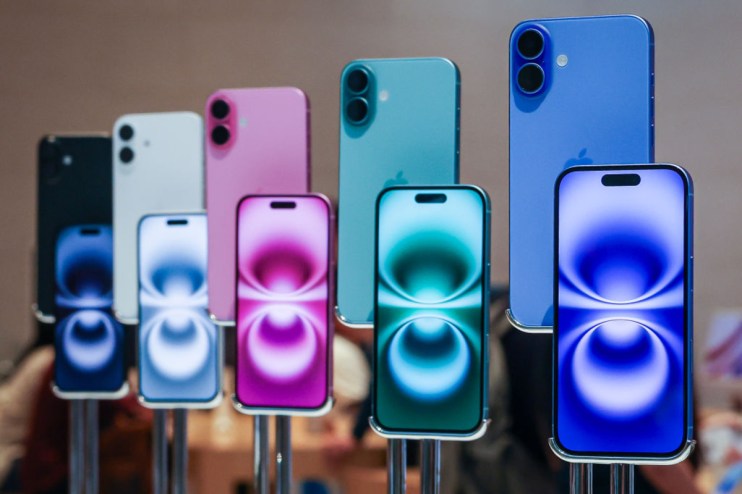 Tesco Mobile's revenue increased because of a rise in the sale of premium handsets. (Photo by Annice Lyn/Getty Images)