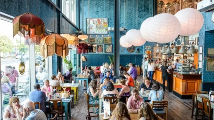 Cafe and bar operator Loungers has said it delivered &ldquo;like for like sales growth&rdquo; of 4.7 per cent.