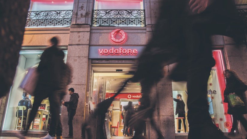 EE, Vodafone and 02 back at court over Phones4U legal battle