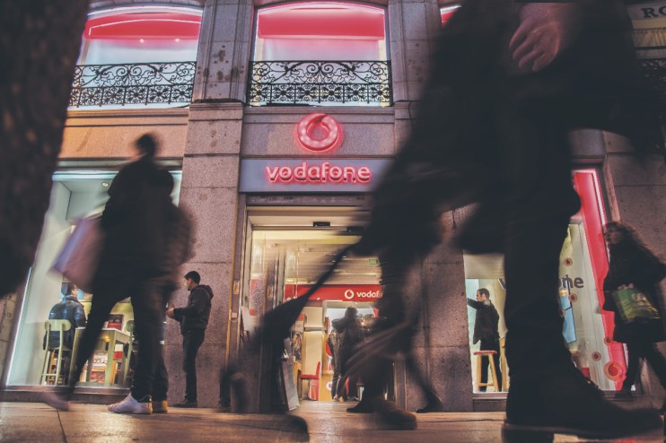 EE, Vodafone and 02 back at court over Phones4U legal battle