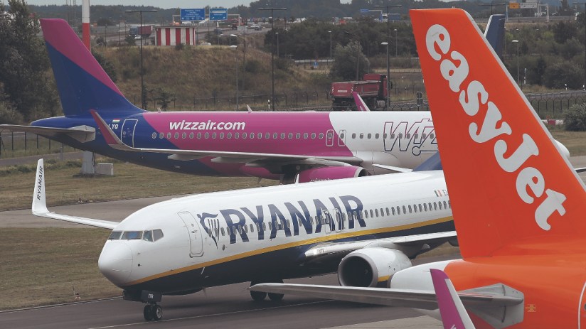 Low cost carriers like Easyjet and Ryanair have been amongst the staunches critics of the Nats fiasco. (Photo by Sean Gallup/Getty Images)