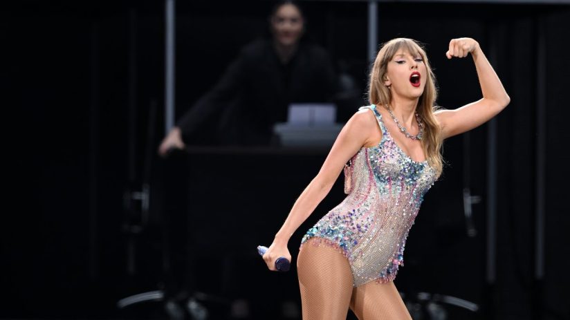 Taylor Swift is set for an appearance at this year&rsquo;s El Clasico between Barcelona and Real Madrid.