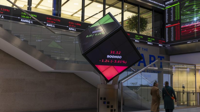 The FTSE 100 could face trouble as banks suffer from bond market turmoil.