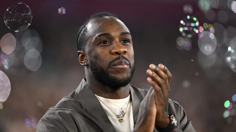 West Ham's Michail Antonio broke leg in four places when he crashed his Ferrari