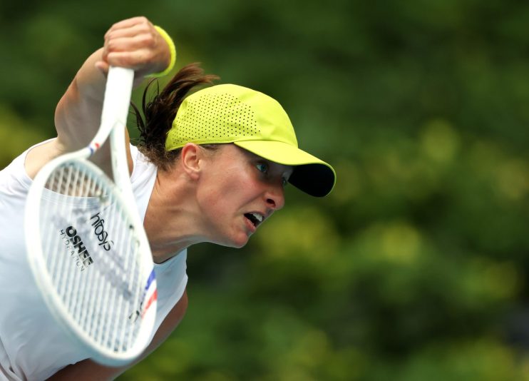 world No2 Iga Swiatek complained of being aggressively verbally abused by a spectator at the Miami Open