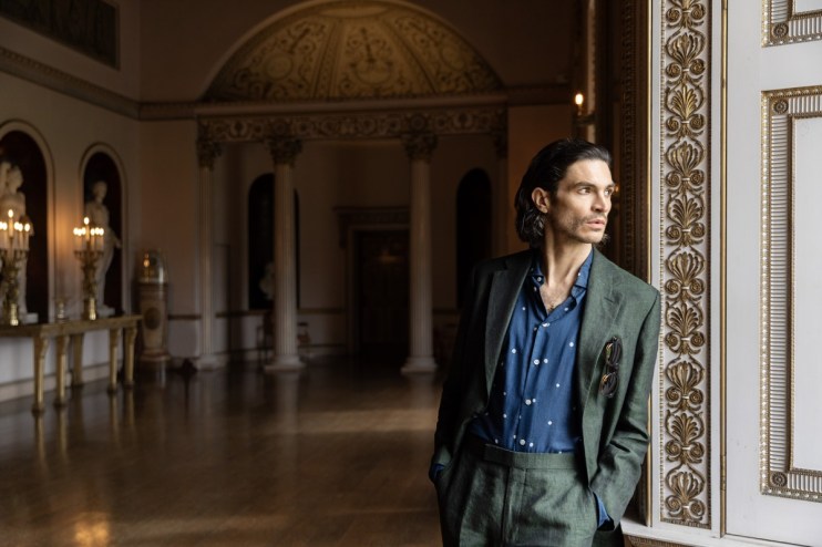 An olive linen suit from Savile Row tailor Richard James (image courtesy of Richard James)