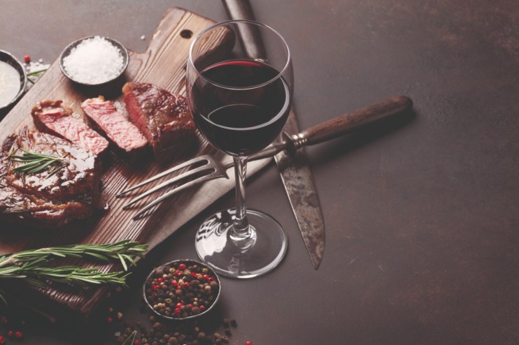 Whether you are dining in or out, select the right wine for the dish and do National Steak Day justice.&nbsp;