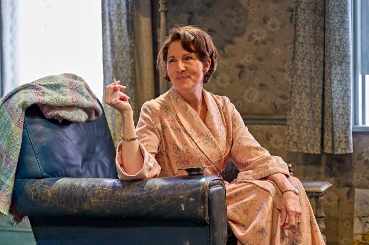 Tamsin Greig as Hester Collyer in The Deep Blue Sea