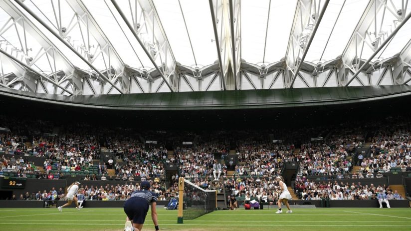The owners of the site that hosts the Wimbledon Championships is set for a &pound;75m windfall from the sale of their latest batch of debentures.