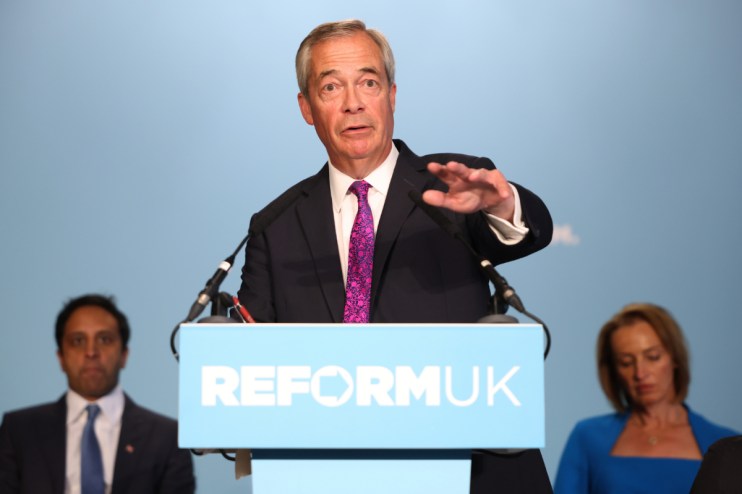 Reform leader Nigel Farage has unveiled new non-dom policy known as the Britannia Card