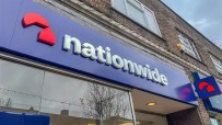 Nationwide hands customers &pound;100.