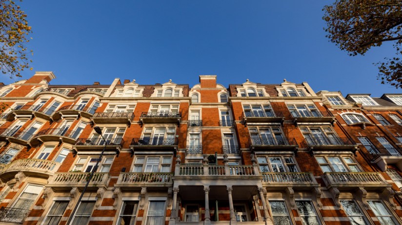London's super-prime homes still cost less than they did in 2014 (Photo by Jason Alden/Bloomberg via Getty Images)