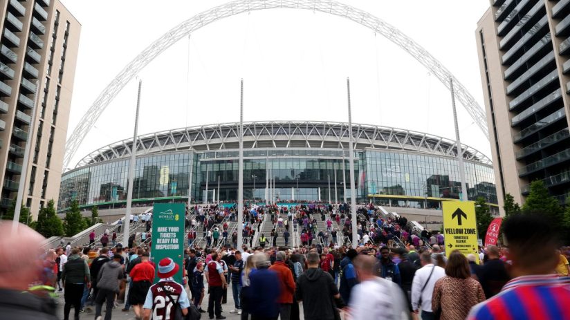 Organisers of rugby league&rsquo;s Ashes series are targeting a record-breaking opening Test at Wembley Stadium, 103 days out from kick-off.